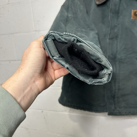 Vintage Carhartt Quilted Artic Jacket “Hunter Green” - Picture 5 of 9